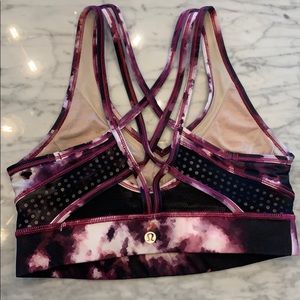 lululemon sports bra